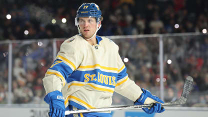 李永佳因伤 李永佳因伤